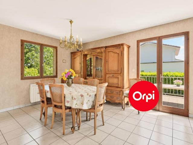 Vente Maison 4 pièces 120 m2 Saint Priest