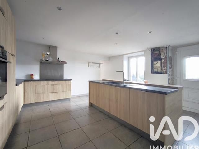 Vente Maison 4 pièces 122 m2 Le Mesnil Herman