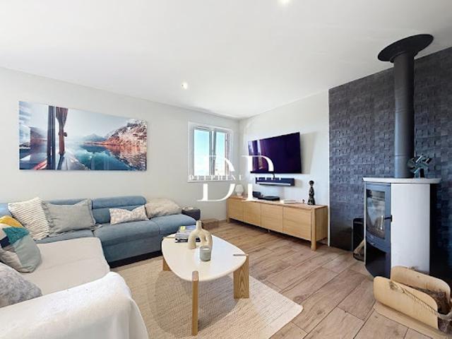 Vente Maison 4 pièces 122 m2 Lucinges
