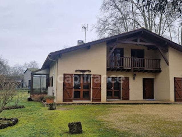 Vente Maison 4 pièces 122 m2 Cazaubon