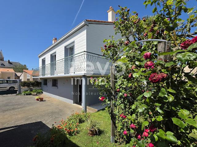 Vente Maison 4 pièces 122 m2 Saint Lumine de Coutais