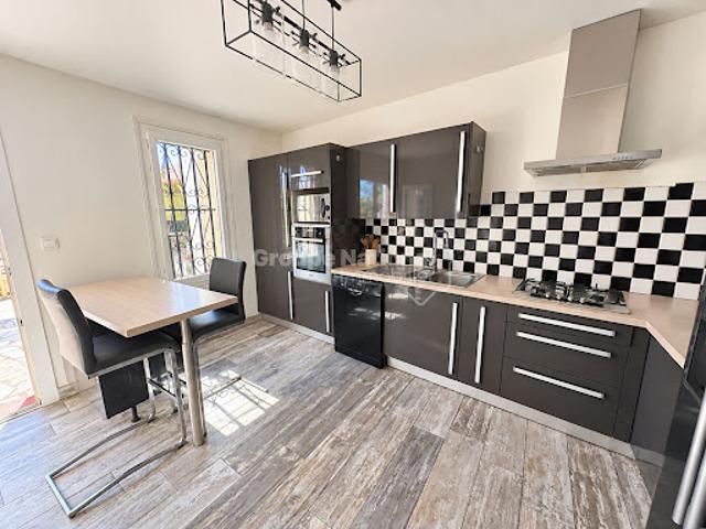 Vente Maison 4 pièces 123 m2 Marseille 15ème