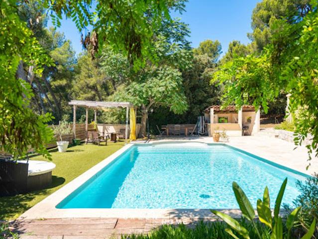 Vente Maison 4 pièces 123 m2 Aubagne