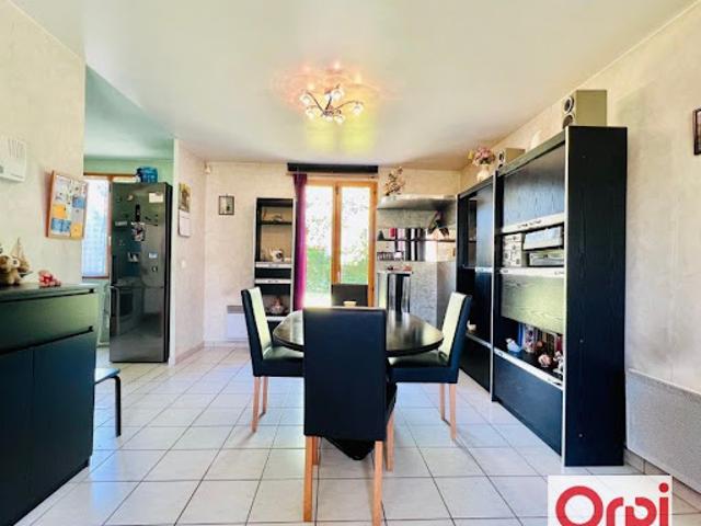 Vente Maison 4 pièces 123 m2 Roissy en Brie