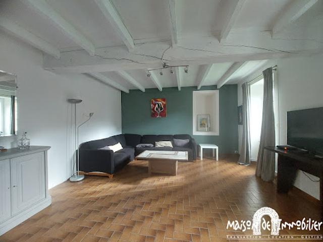 Vente Maison 4 pièces 123 m2 Segonzac