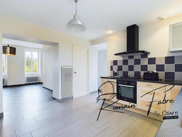 Vente Maison 4 pièces 123 m2 Tauriac