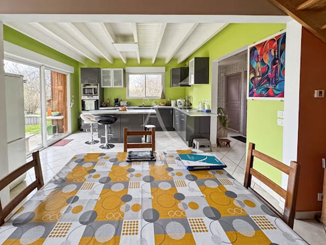 Vente Maison 4 pièces 123 m2 Villefranche du Périgord
