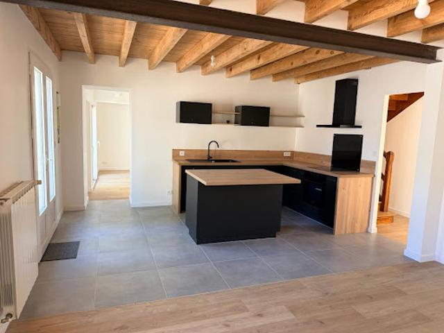Vente Maison 4 pièces 123 m2 Semussac