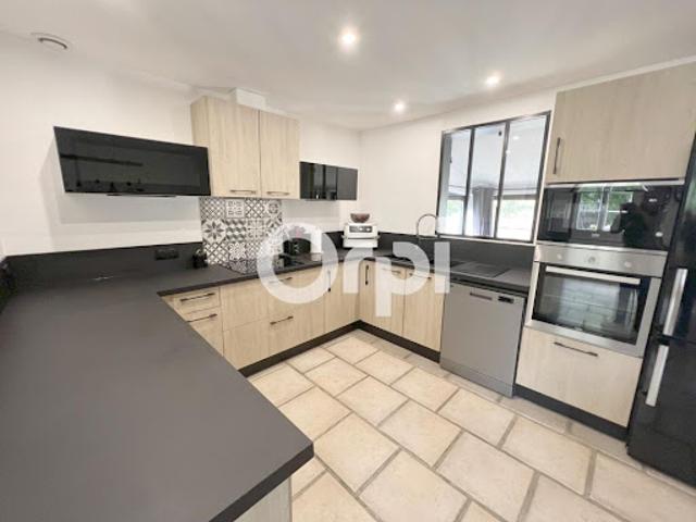 Vente Maison 4 pièces 123.64 m2 Bagnols en Forêt