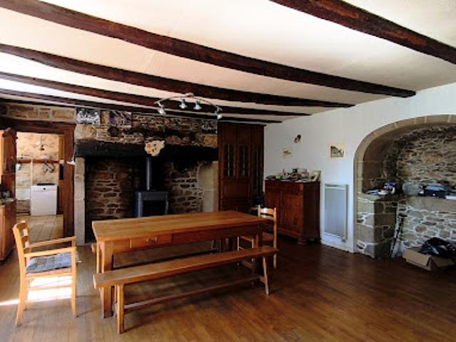 Vente Maison 4 pièces 134 m2 Saint Martial Entraygues