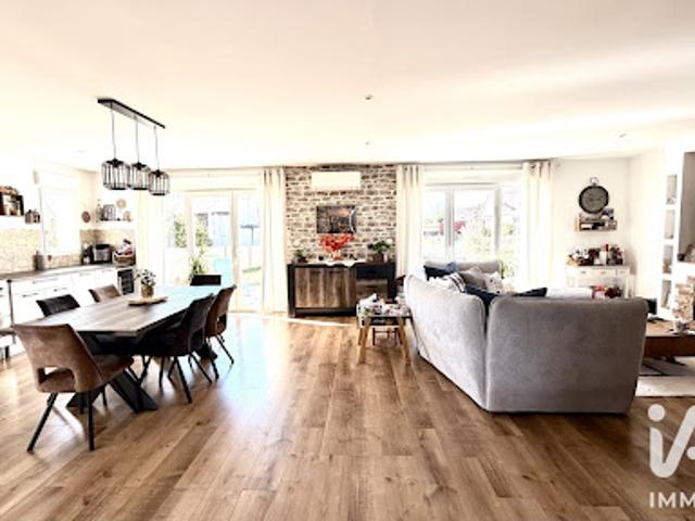 Vente Maison 4 pièces 134 m2 Troissereux