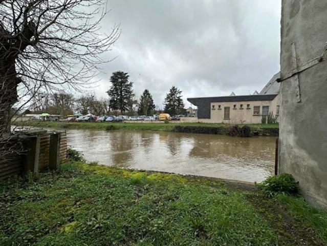 Vente Maison 4 pièces 135 m2 Châteauneuf sur Cher