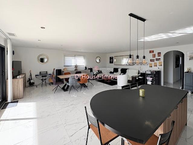 Vente Maison 4 pièces 135 m2 Pennautier
