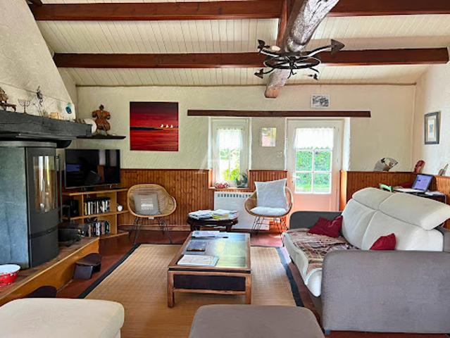 Vente Maison 4 pièces 135 m2 Saint Urbain