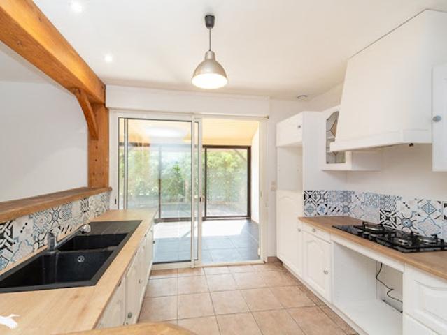 Vente Maison 4 pièces 136 m2 Montendre
