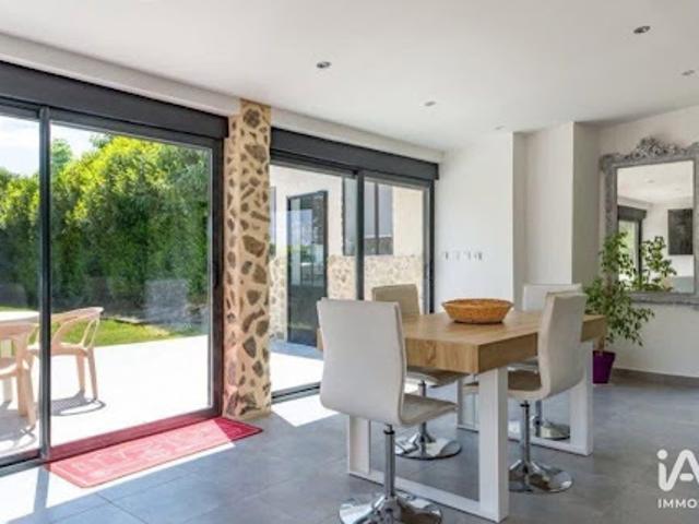 Vente Maison 4 pièces 136 m2 Nexon