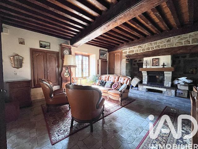 Vente Maison 4 pièces 136 m2 Saint Maurice près Crocq