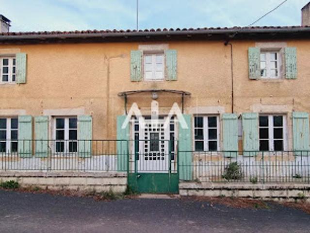 Vente Maison 4 pièces 136.32 m2 Genouille