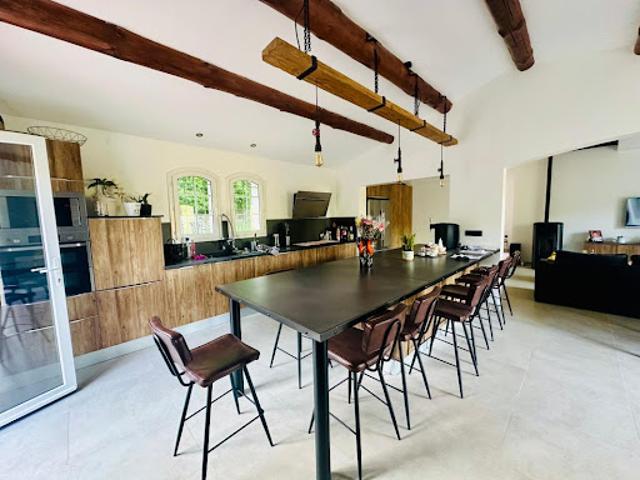 Vente Maison 4 pièces 136.81 m2 Solliès Ville