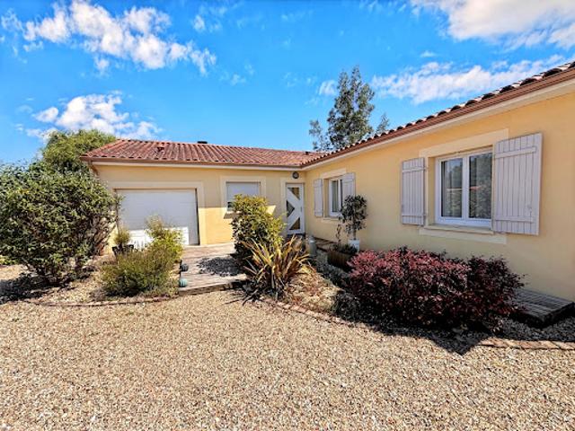 Vente Maison 5 pièces 137 m2 Saint Pierre d'Eyraud