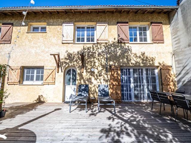 Vente Maison 4 pièces 138 m2 Lestiac sur Garonne