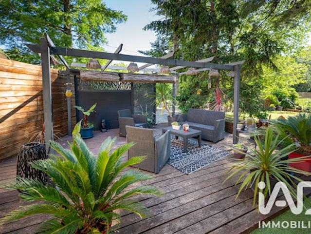 Vente Maison 4 pièces 138 m2 Sénas