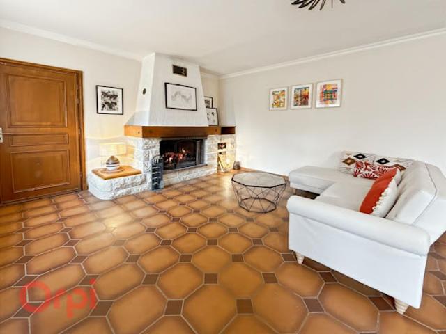 Vente Maison 4 pièces 138.05 m2 Villefranche sur Cher
