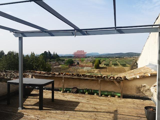 Vente Maison 4 pièces 124 m2 Montpeyroux