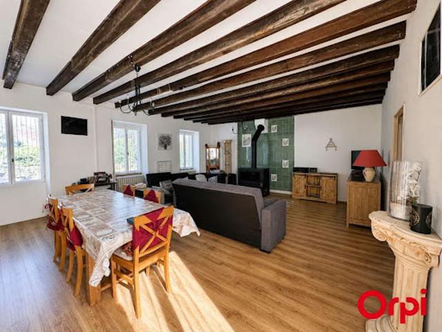 Vente Maison 4 pièces 139.5 m2 Charenton du Cher