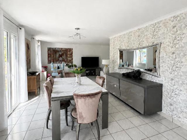Vente Maison 4 pièces 130 m2 Octeville sur Mer