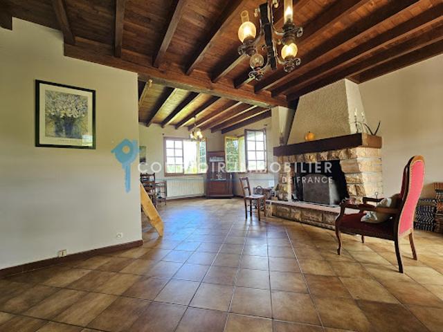 Vente Maison 4 pièces 130 m2 Chein Dessus