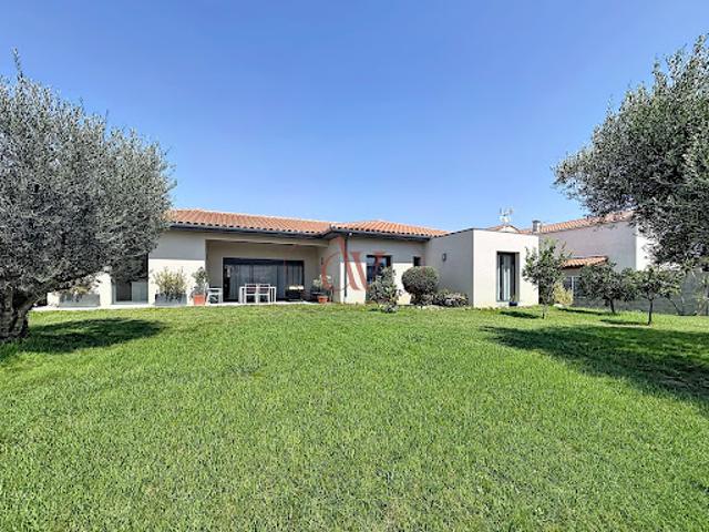 Vente Maison 4 pièces 130 m2 Elne