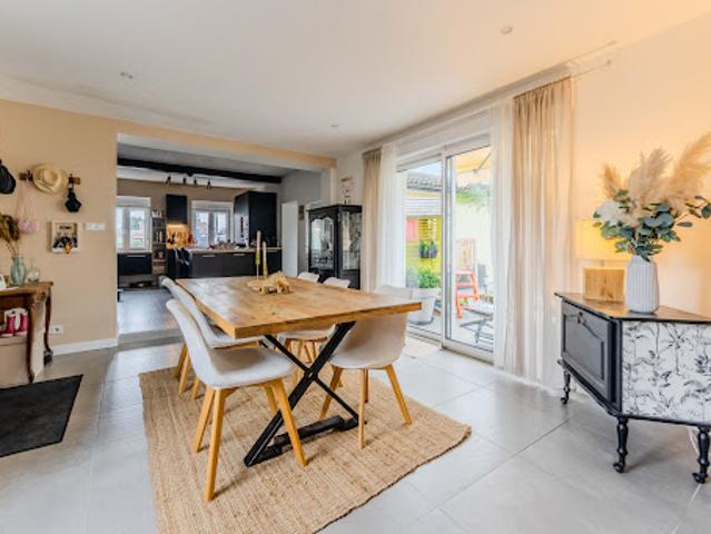 Vente Maison 4 pièces 130 m2 Provin