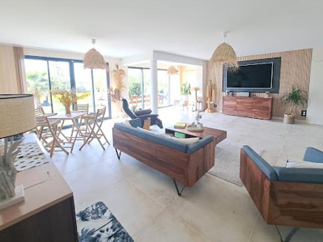 Vente Maison 4 pièces 130 m2 Sainte Soulle