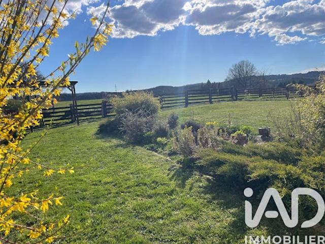 Vente Maison 4 pièces 130 m2 Sornac