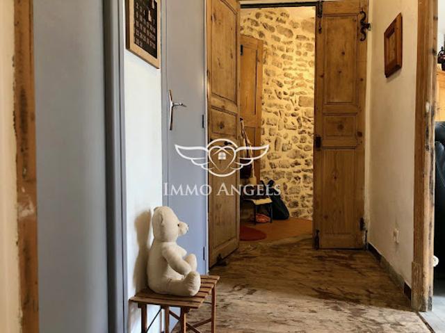 Vente Maison 4 pièces 130 m2 Taulignan
