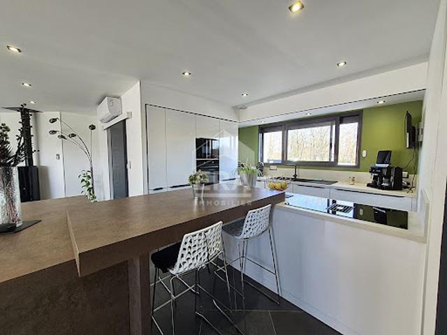 Vente Maison 4 pièces 130 m2 Vic en Bigorre