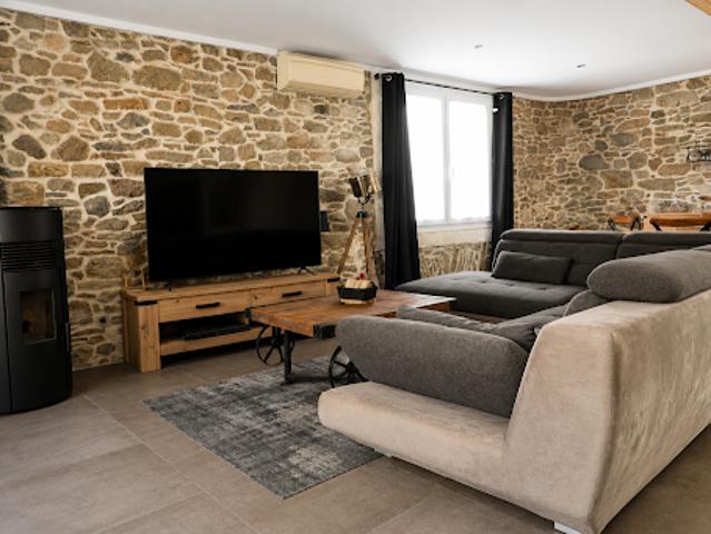 Vente Maison 4 pièces 131 m2 Montlaur