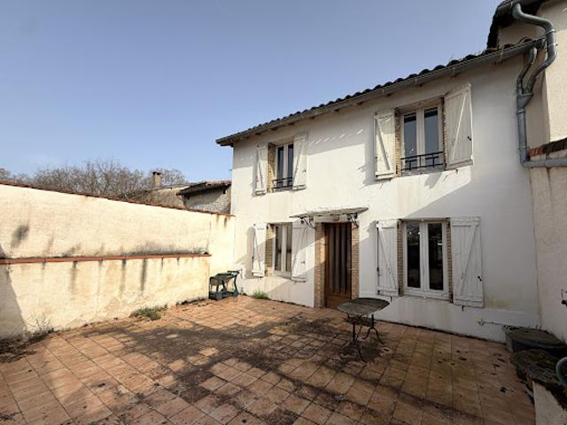 Vente Maison 4 pièces 131 m2 Caussade