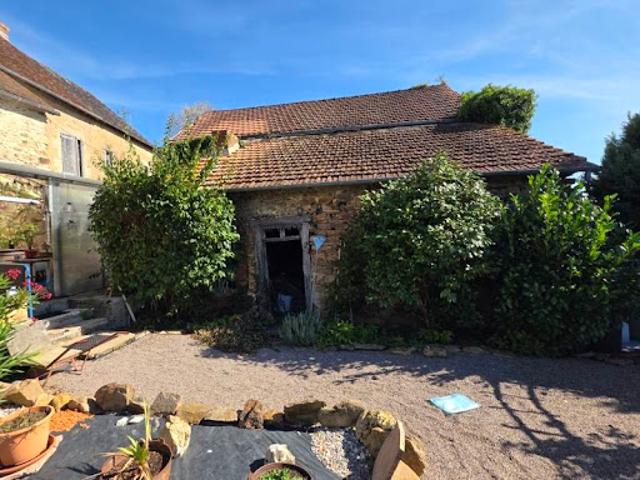 Vente Maison 4 pièces 131 m2 Saint Denis de Jouhet
