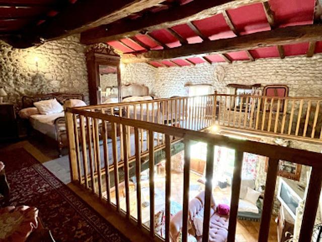 Vente Maison 4 pièces 131 m2 Saint Porchaire