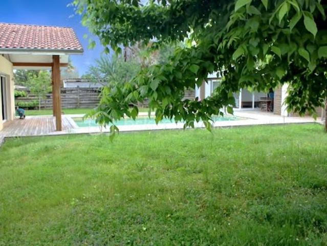 Vente Maison 4 pièces 131 m2 Saint Vincent de Paul