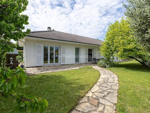 Vente Maison 5 pièces 131.68 m2 Morestel