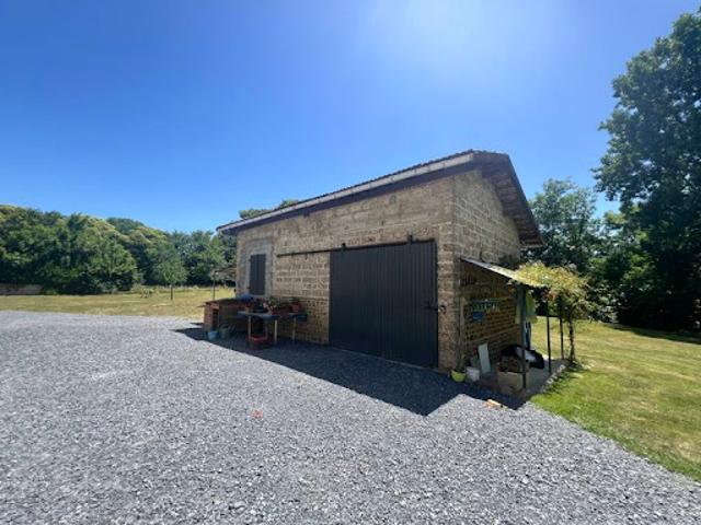 Vente Maison 4 pièces 132 m2 Laméac
