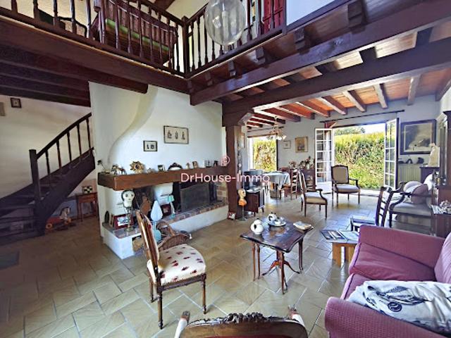 Vente Maison 4 pièces 132 m2 Lormont