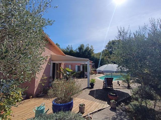 Vente Maison 4 pièces 132 m2 Saint jean de maruejols et avejan
