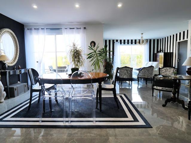 Vente Maison 4 pièces 132 m2 Saint Sulpice de Royan