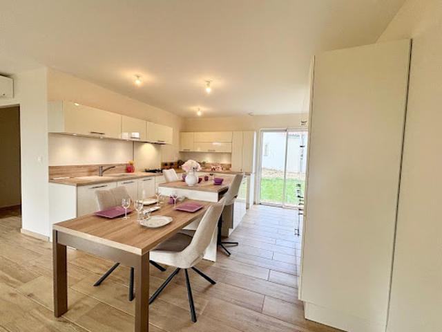 Vente Maison 4 pièces 132 m2 Vélines