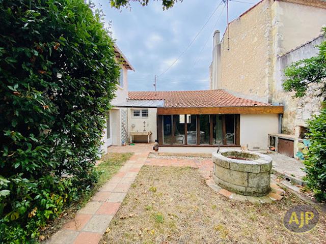 Vente Maison 4 pièces 133 m2 Lesparre Médoc