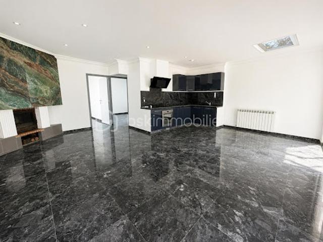 Vente Maison 4 pièces 133.59 m2 Saint Christol lès Alès